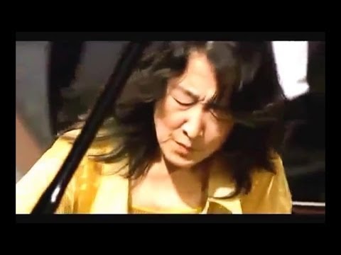 MOZART PIANO CONCERTO No 25 C major K 503, Mitsuko Uchida, Riccardo Muti