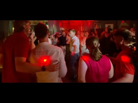 DJ Bukky  Weddings - Birthdays - Office Parties video.