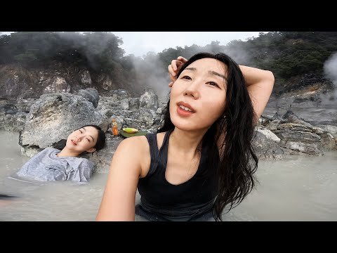 Hot spring alami di Indonesia, kita sewa semua! Teman Korea pingsan!🤣