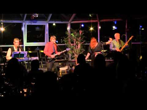 Lemura, Lenka Vychodilová * Kruhy na vodě