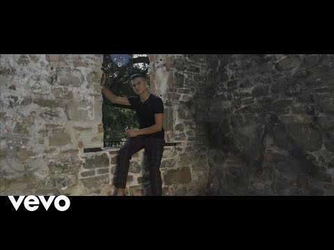 Cheyo Carrillo - Me Vuelvo Un Cobarde