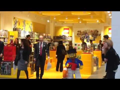 Taglio del nastro a "Il Centro" di  Arese