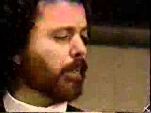 Isaac Albeniz   Suite espanola Op 47 VII  Cuba   played by Manuel Barrueco