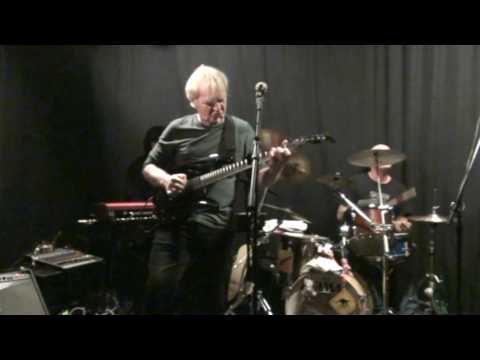 WEEKEND - Ben Stack Pocket Band - Live at Rue Broca - Nov 2009