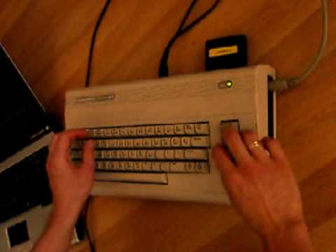 C64 LIVE DEMO - SID synth bassline (commodore 64 chiptune 8bit synthesizer music)
