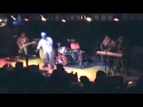 Kussondulola | Live Act 2008 - Cabaret Maxime (Reggae Portugal)