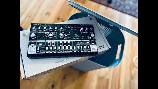 Video thumbnail for UNBOXING PLASTIC GARBAGE (but not really) - Behringer TD-3-BK (Black) by Nick Habermehl