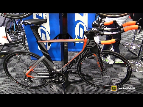 2017 Blue Triad EX Triathlon Bike - Walkaround - 2016 Interbike Las Vegas