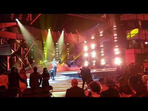 Premios Billboards 2019 - La Escuela No Me Gustó Ft Adriel Favela