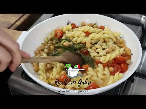 PASTA PRIMAVERA Piatto unico veloce e sano - Ricette di Gabri