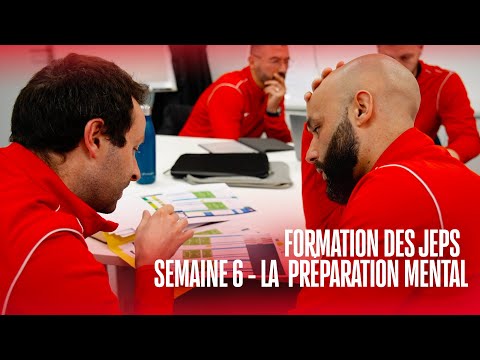 Devenir Entraîneur Pro de Football avec le DES JEPS : De la Formation au Terrain