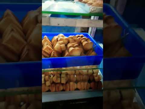 Nahoum Bakery of Kolkata #india #kolkata #bakery #kolkatafood #oldestbakery#foodie #vlog #ytshort