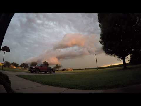 back flowing shelf cloud time lapse.