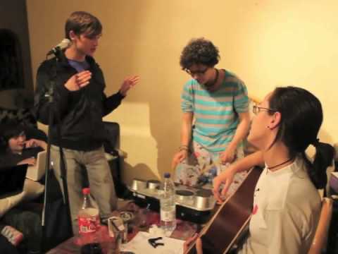 download lagu mp3 mp4 Ahora Me Vuelvo Pa Mi Casa, download lagu Ahora Me Vuelvo Pa Mi Casa gratis, unduh video klip Ahora Me Vuelvo Pa Mi Casa