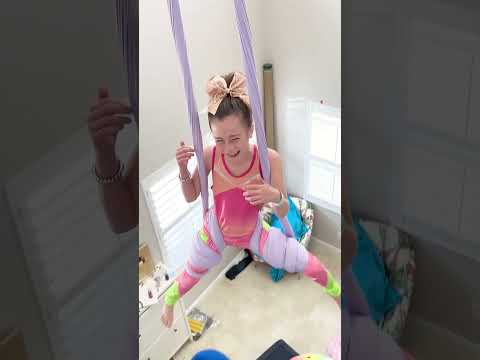 Dad ruins its UNICORN!😨