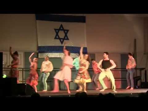Israeli folk dancing in Dublin, Ireland