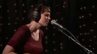 Allo Darlin&#39; - Bright Eyes (Live on KEXP)