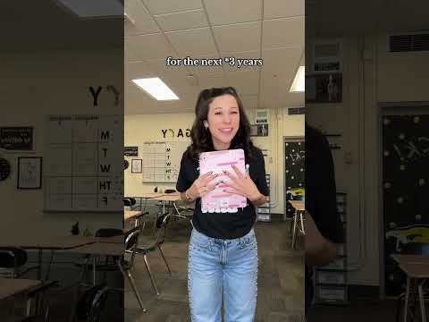 Happy first day of high school! 🎉 #highschool #firstdayofschool #backtoschool #sophomore #freshmen