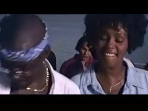 Bobby Brown talks about him and Whitney Houston’s sex life (2022)