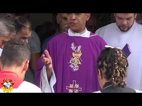 População do bairro dos Ritas acorda cedo para participar da missa dominical das 7 horas da manhã do Padre Valdir que é pelos católicos considerado o melhor Padre da história de Juquitiba