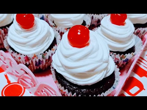 CUPCAKE DE CHOCOLATE SIMPLES E FÁCIL DE FAZER