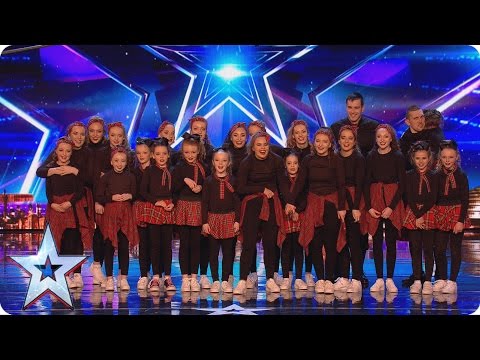 Déjà vu's Audition ends with a marriage proposal | Britain’s Got More Talent 2017