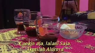 Download lagu Holiday Reggae (lirik) - story wa. mp3