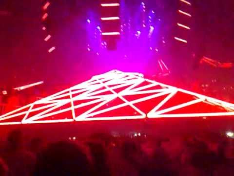 Sensation 2011 Czech Republic - Celebrate Life - Joris Voorn & 2000 and One