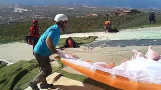 preview picture of video 'Paragliding Tenerife 17-01-2013 HD'