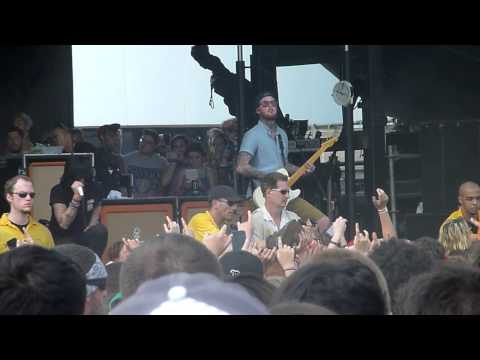 Sleeping With Sirens - A Trophy Father's Trophy Son (Warped Tour - Hartford, CT)