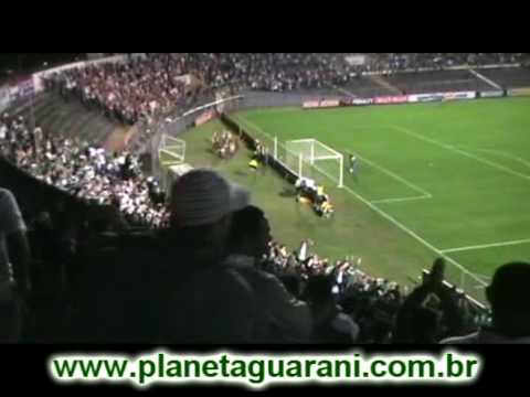 Portuguesa 4 x 3 Guarani - Show da Torcida e diarreia dentro de campo