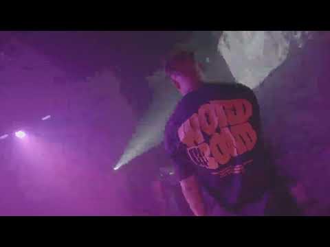 kővári - 3_LÁNY_A_PAPI_SZOBÁJÁBAN.exe