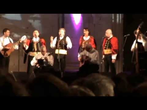 Klapa Maslina - Ne Pitaj Me Za Nju Majko