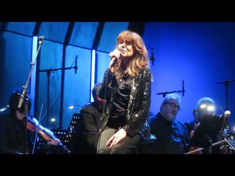 8.5.22 Alice PROSPETTIVA NEVSKIJ frammento Teatro Politeama PRATO