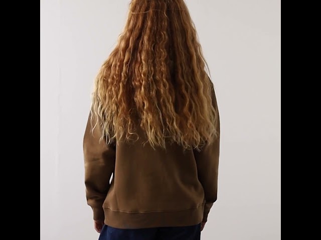 Video : CENTRED LOGO HOODIE