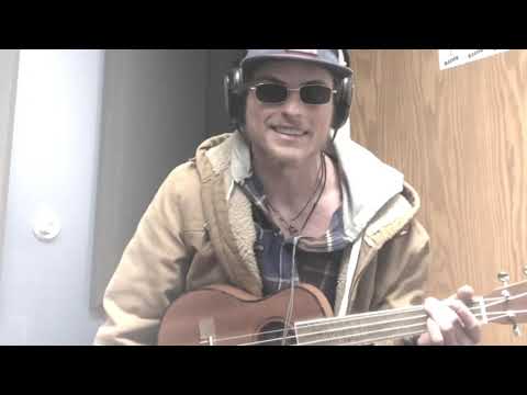 -VIVIAN- by CJ Thompson *LIVE* on 92.3 FM AGGIE RADIO [CJ’s Music PROG. EP2]