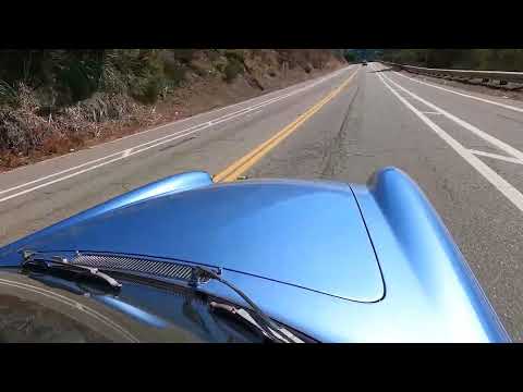 1966 Ferrari 330 GT 2+2 - Drive