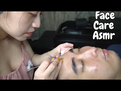 A Beautiful Woman Presses Facial Sebum – Strangely Healing Video