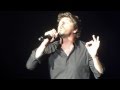 Patrick Fiori chante "A la vie"