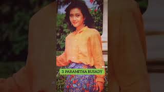 Download lagu Beriku 5 artis cantik era 90-an #artis #90an #cantik mp3