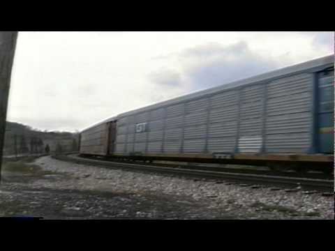 CSX eastbound vehicle and mixed freight