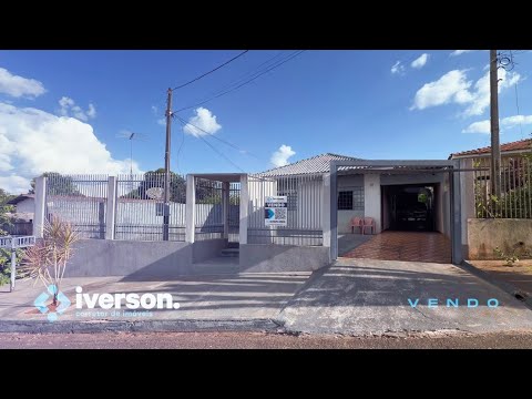 Casa para venda com muito espaço e área de lazer em Astorga, Paraná