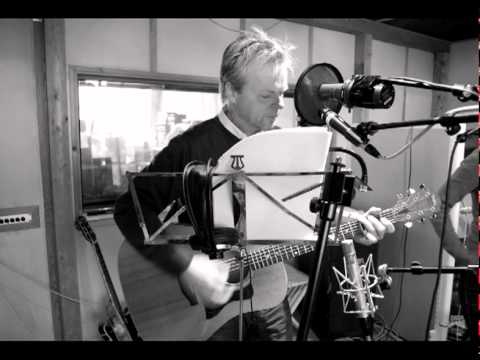 Michael Vesterskov & Strange Pictures "Get on the wheels"