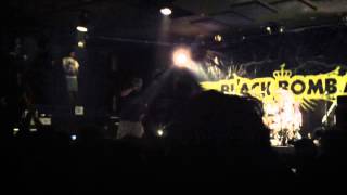 Black bomb A -  You can&#39;t save me - Live - Strasbourg - 23/05/13 - Clip 2