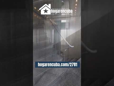 HEC2781: $85,000 - Apartamento histórico en Vedado: 3 hab, terraza y garaje