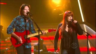 John Fogerty &amp; Wynonna Judd Duet - Proud Mary - ACM Girls Night Out (Live) (Naomi Judd)