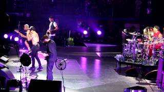 Did I Let You Know - Red Hot Chili Peppers (RHCP) Live @ Milano, Italy 11/12/2011 HD