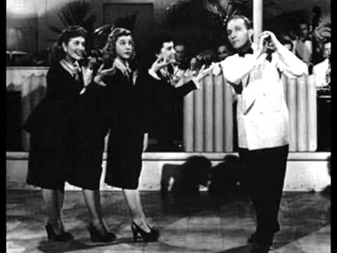 Bing Crosby & the Andrews Sisters- Mele Kalikimaka. (SL)