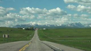 preview picture of video 'Driving to Glacier National Park, CANADA/UNITED STATES BORDER - 2010.06.26'