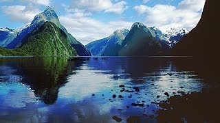 preview picture of video 'Milford Sound Fjords Cruise & Tour - New Zealand'